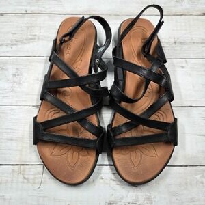 b.o.c. Born Concept Sandals Womens 9M Black Strappy Slingback Flat BC001409